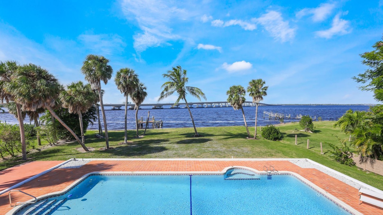 Photo of Outdoor in Fort Myers