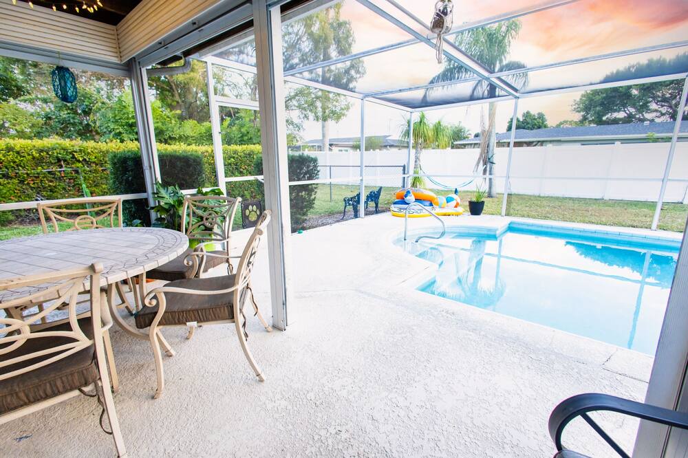 Photo of Outdoor in Lochmoor Waterway Estates