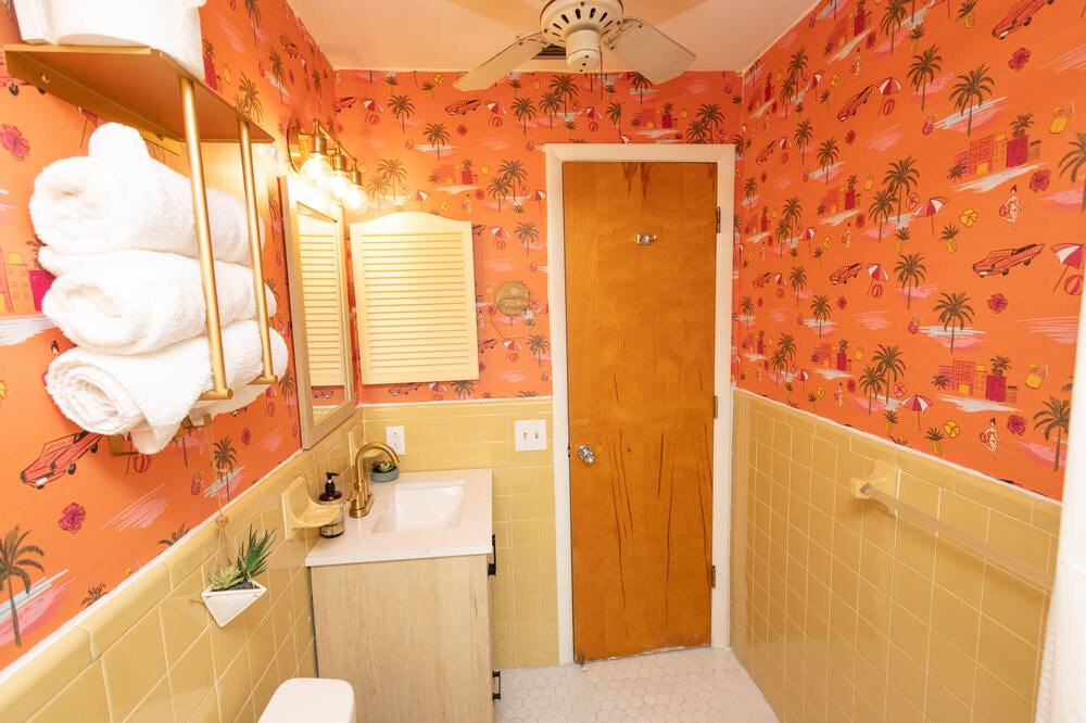Photo of Bathroom in Lochmoor Waterway Estates