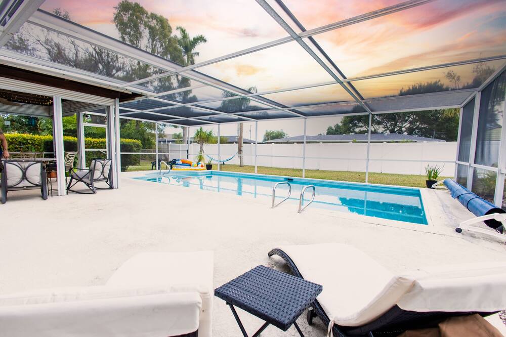 Photo of Outdoor in Lochmoor Waterway Estates
