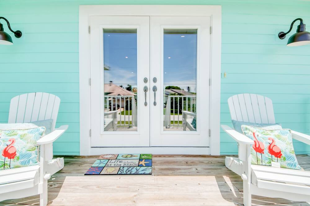 Photo of Outdoor in Beachview Country Club Estates