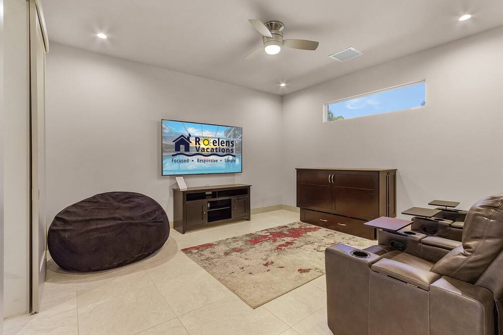 Photo of Livingroom in Fort Myers