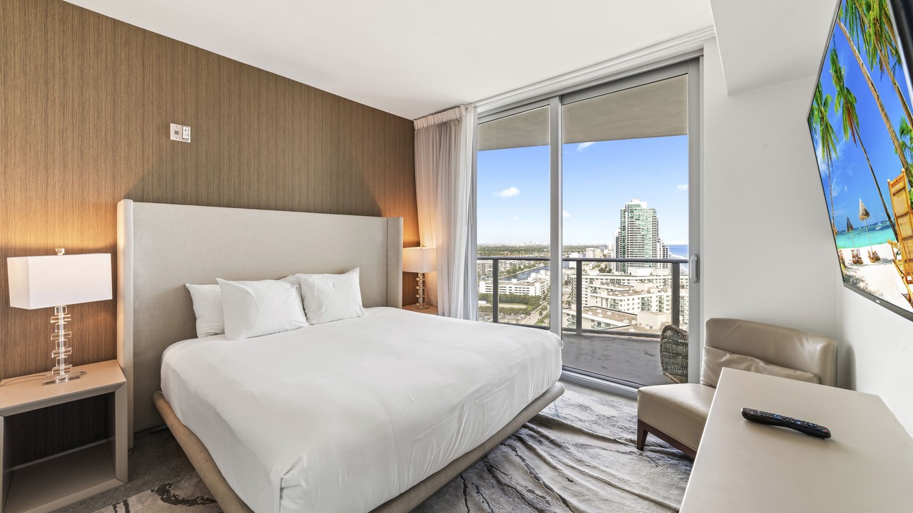 Photo of Bedroom in Hollywood