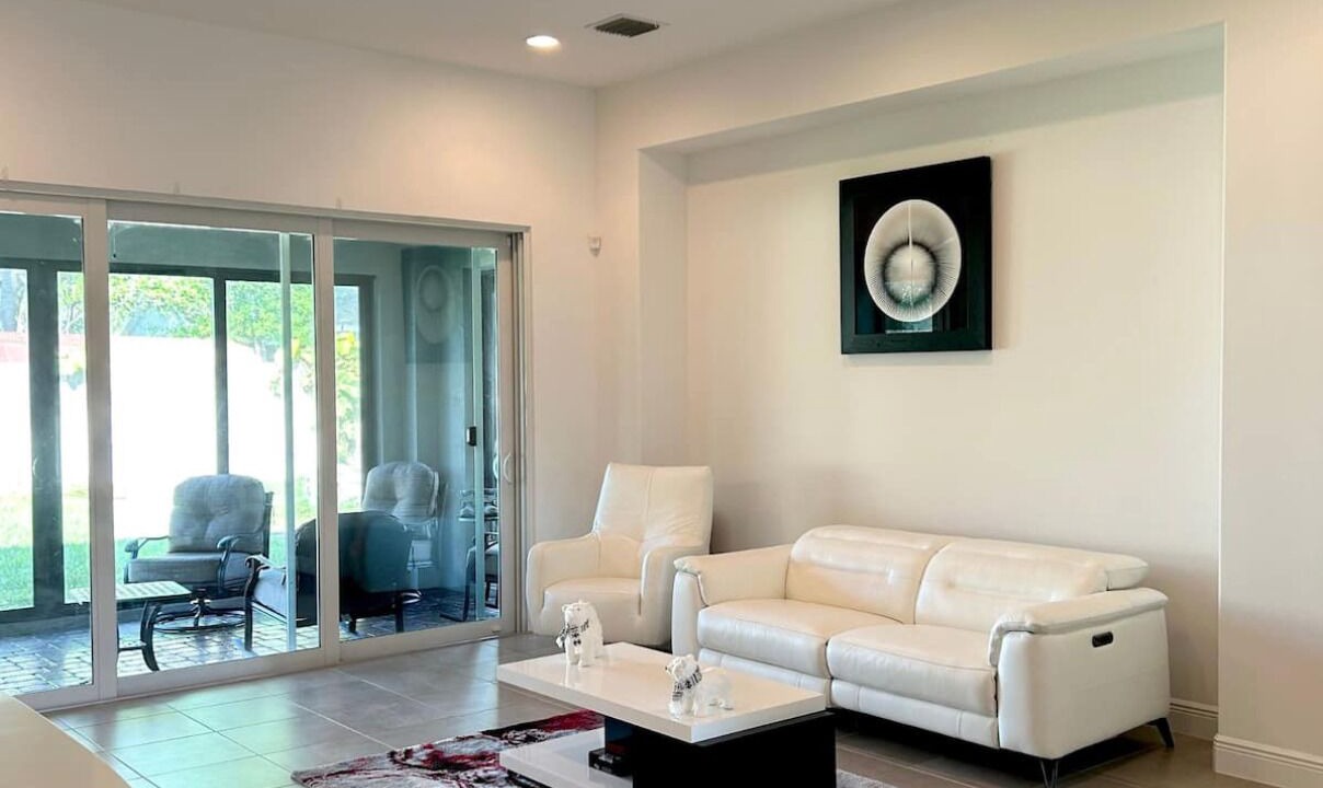 Photo of Livingroom in Port Saint Lucie