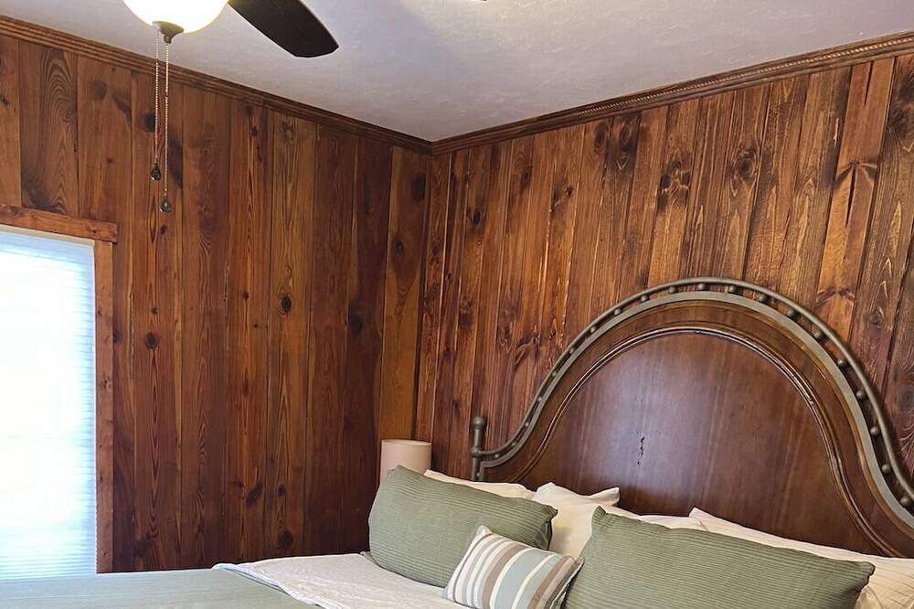 Photo of Bedroom in Bonita Springs