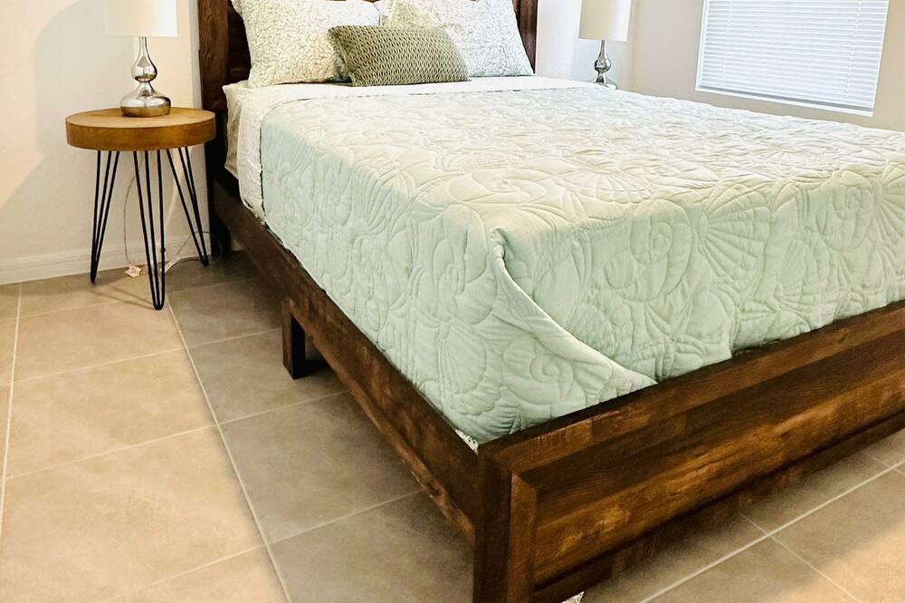 Photo of Bedroom in Port Saint Lucie