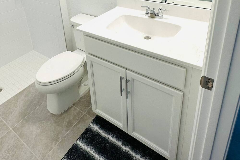 Photo of Bathroom in Port Saint Lucie