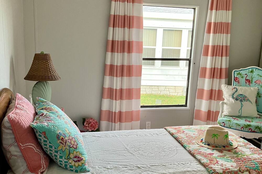 Photo of Bedroom in Barefoot Bay