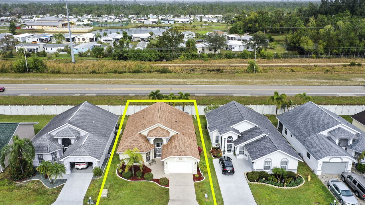Photo of Outdoor in Sabal Springs