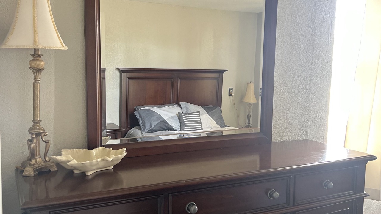 Photo of Bedroom in Okeechobee