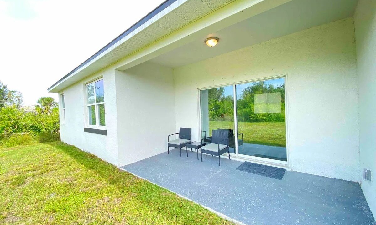 Photo of Patio Balcony in South Gulf Cove