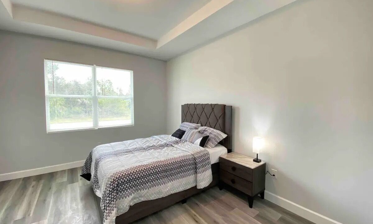 Photo of Bedroom in South Gulf Cove