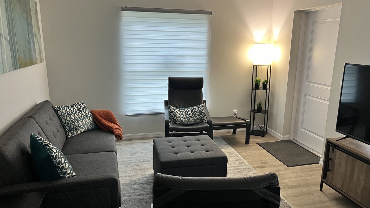 Photo of Livingroom in Okeechobee