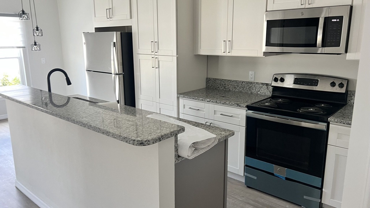 Photo of Kitchen in Okeechobee