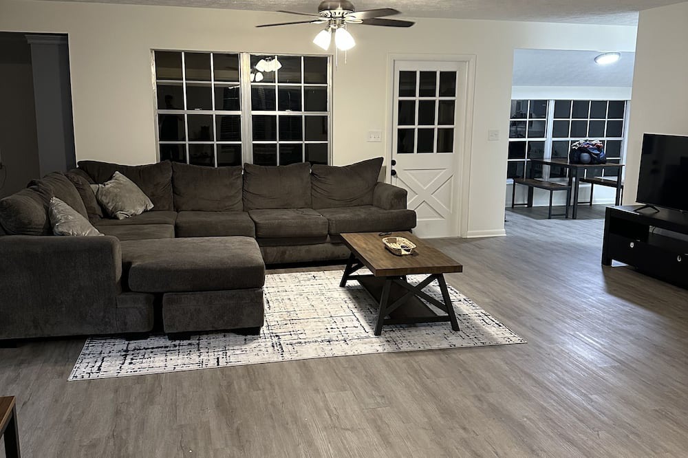 Photo of Livingroom in East County Civic Group