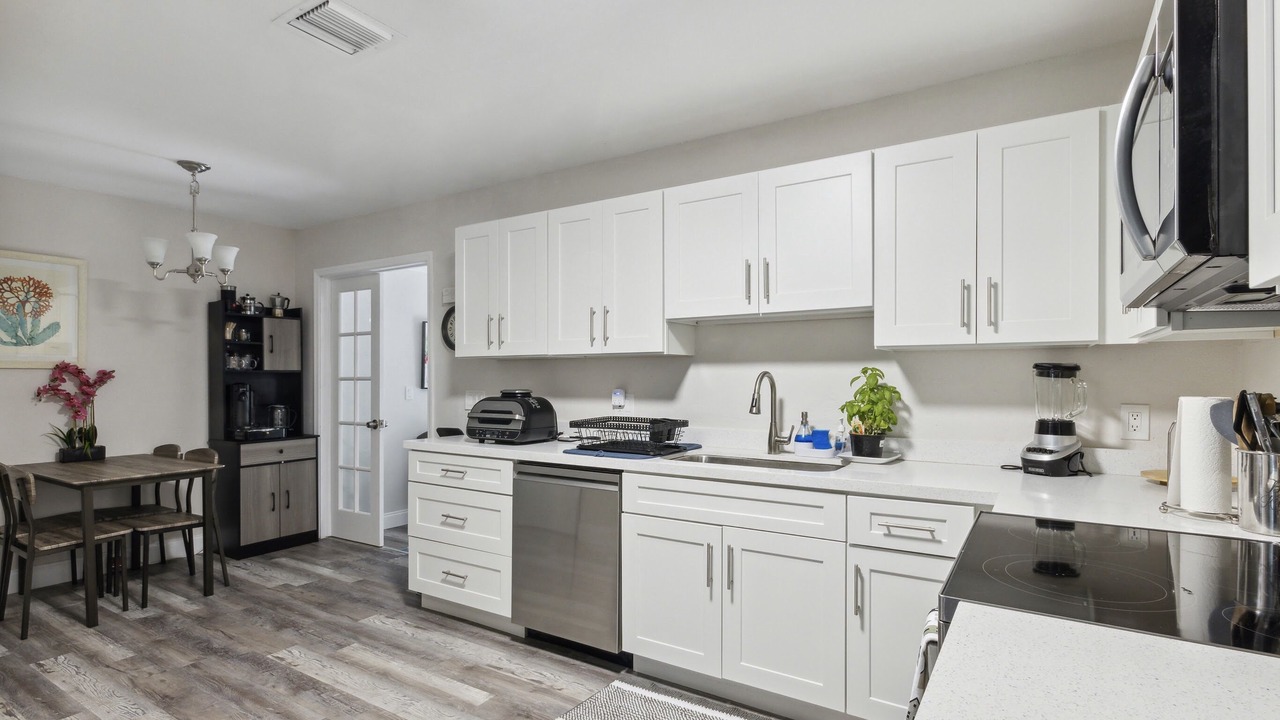 Photo of Kitchen in Pine Gardens North