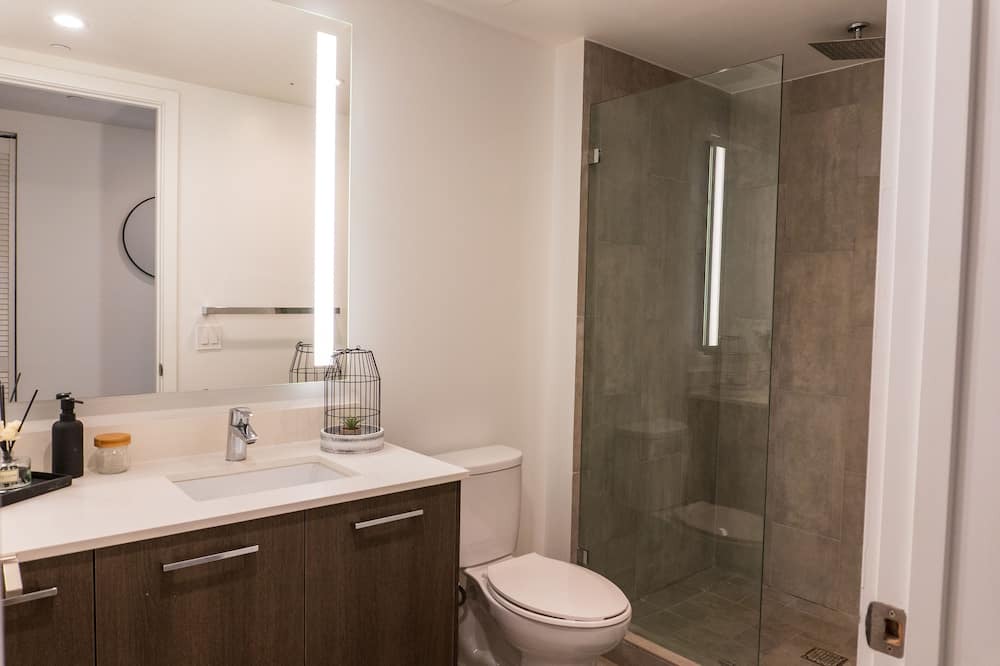 Photo of Bathroom in Overtown