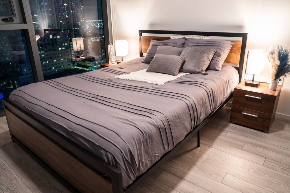 Photo of Bedroom in Overtown