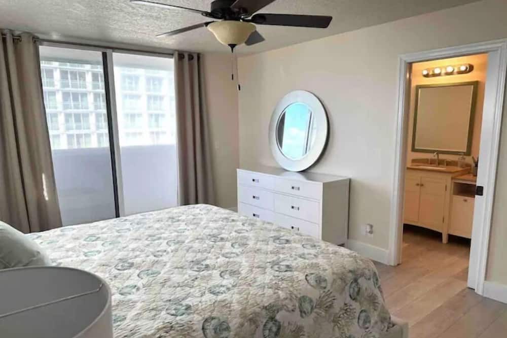 Photo of Bedroom in Singer Island
