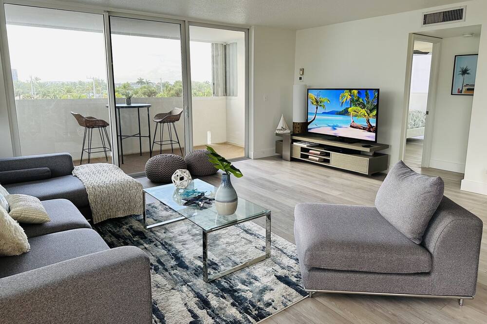 Photo of Livingroom in Singer Island
