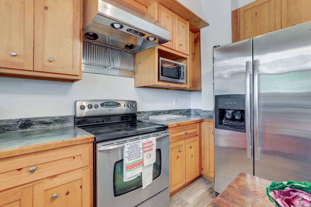 Photo of Kitchen in Arcadia Historic District