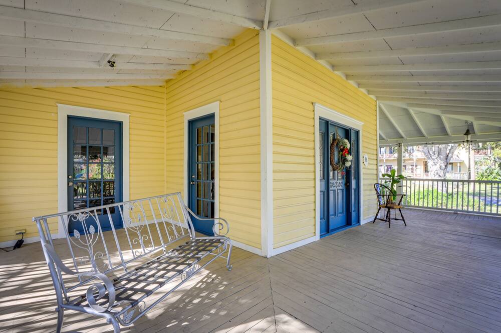Photo of Patio Balcony in Arcadia Historic District