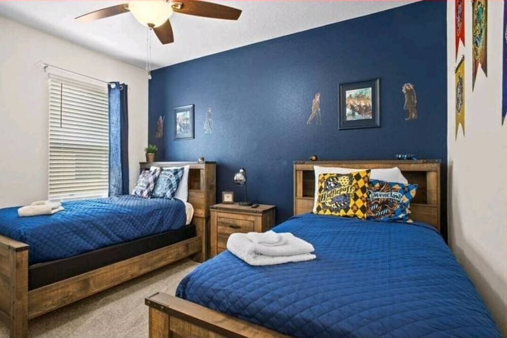 Photo of Bedroom in Sunridge Woods