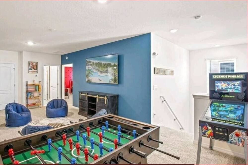 Photo of Bedroom in Sunridge Woods