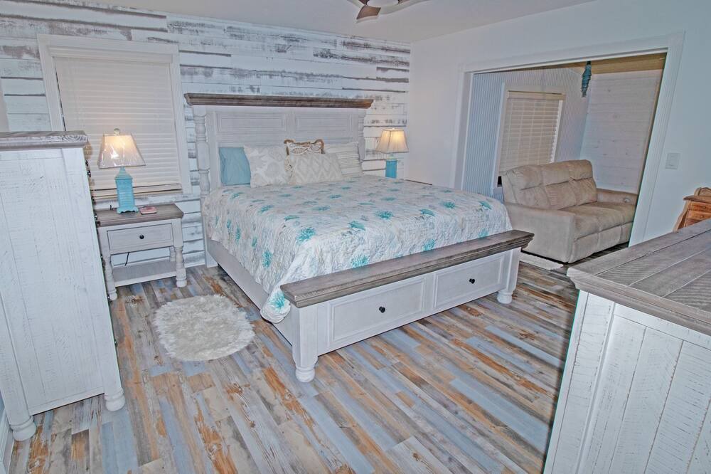 Photo of Bedroom in Hobe Sound