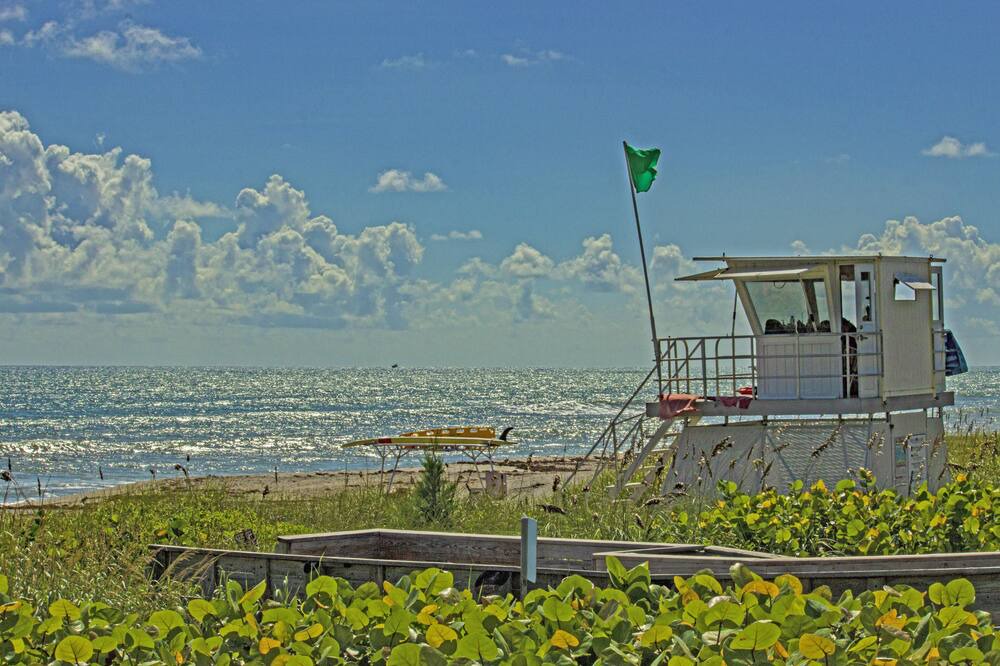 Photo of Others in Hobe Sound