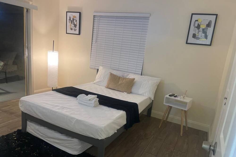 Photo of Bedroom in Greenacres