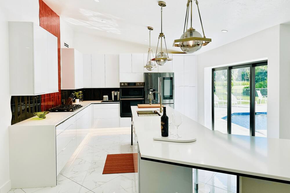 Photo of Kitchen in Imperial Golf Estates