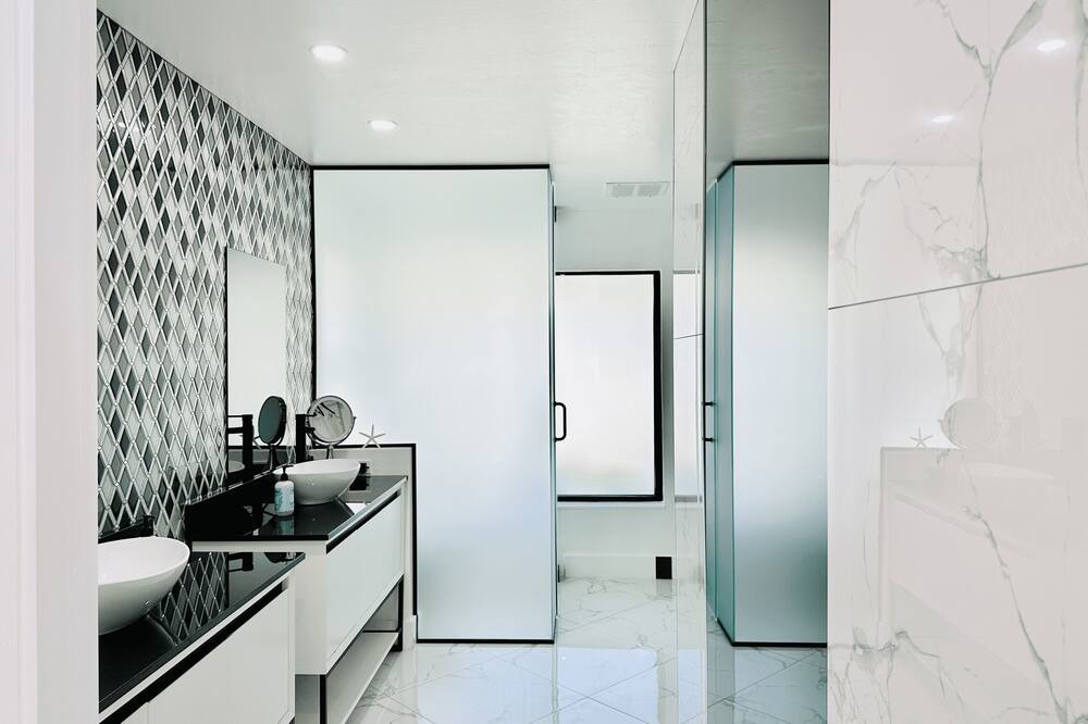 Photo of Kitchen in Imperial Golf Estates