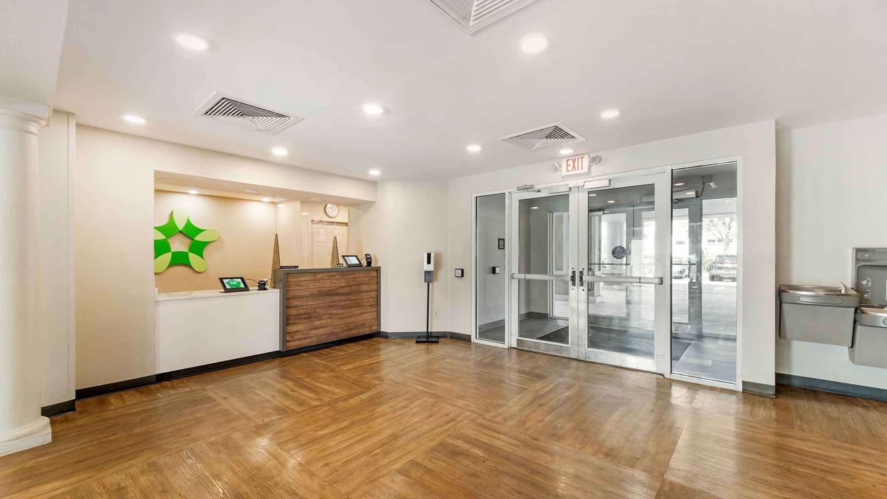 Photo of Livingroom in Doral