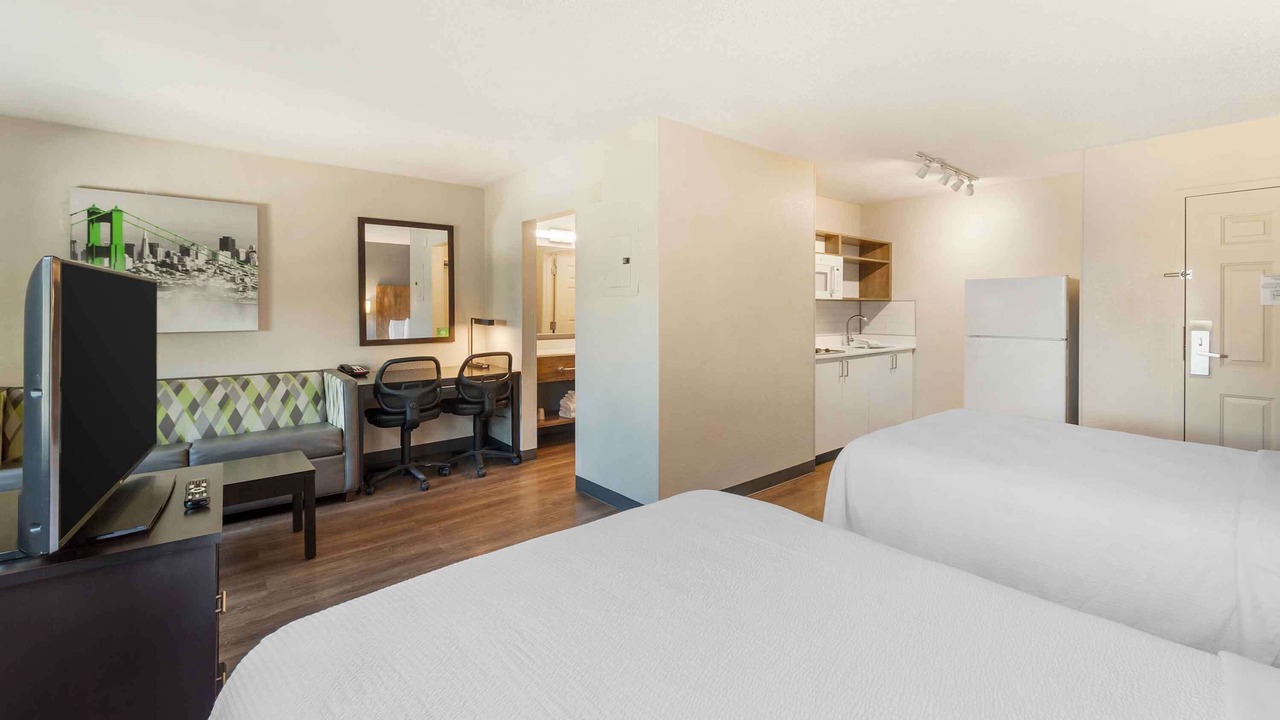 Photo of Bedroom in Doral