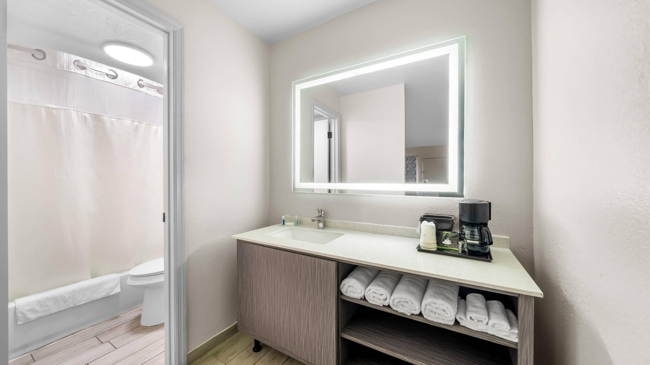 Photo of Bedroom in Lake Wales