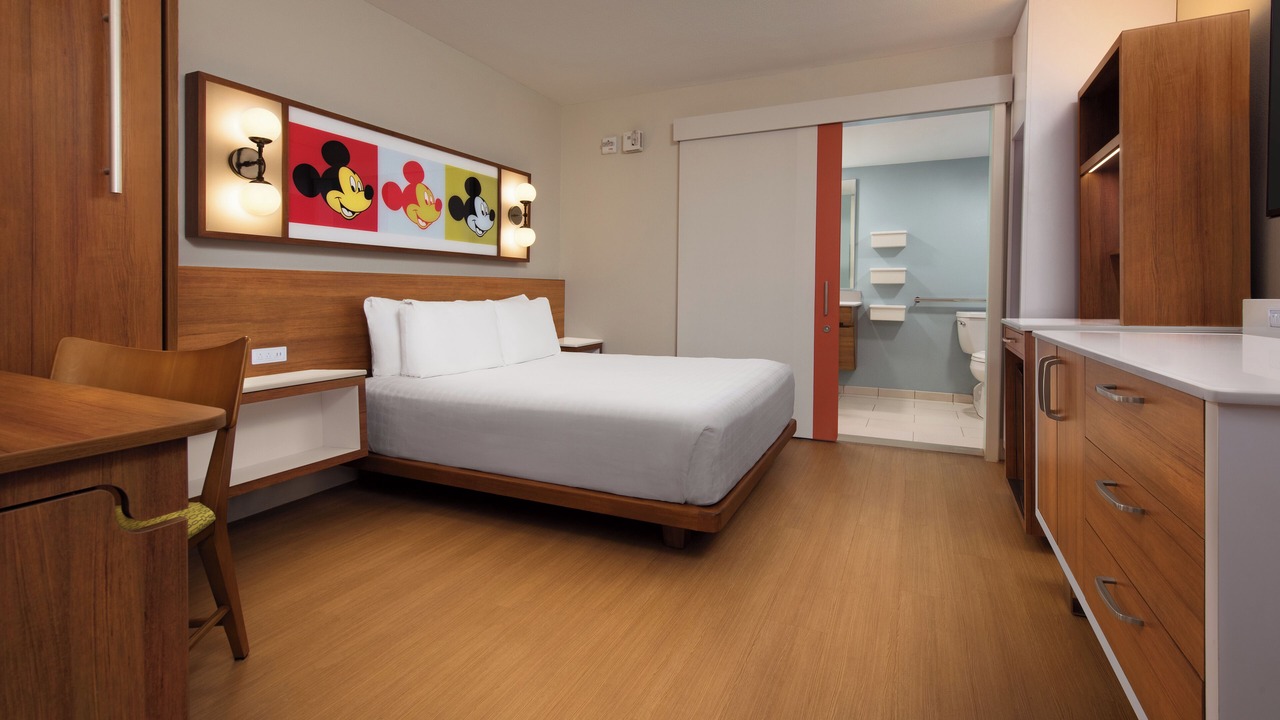 Photo of Bedroom in Bay Lake