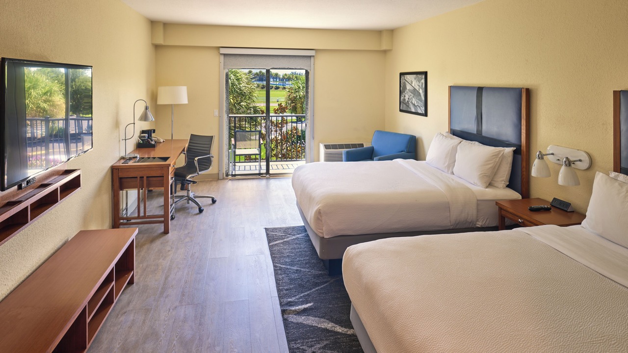 Photo of Patio Balcony in Sebring