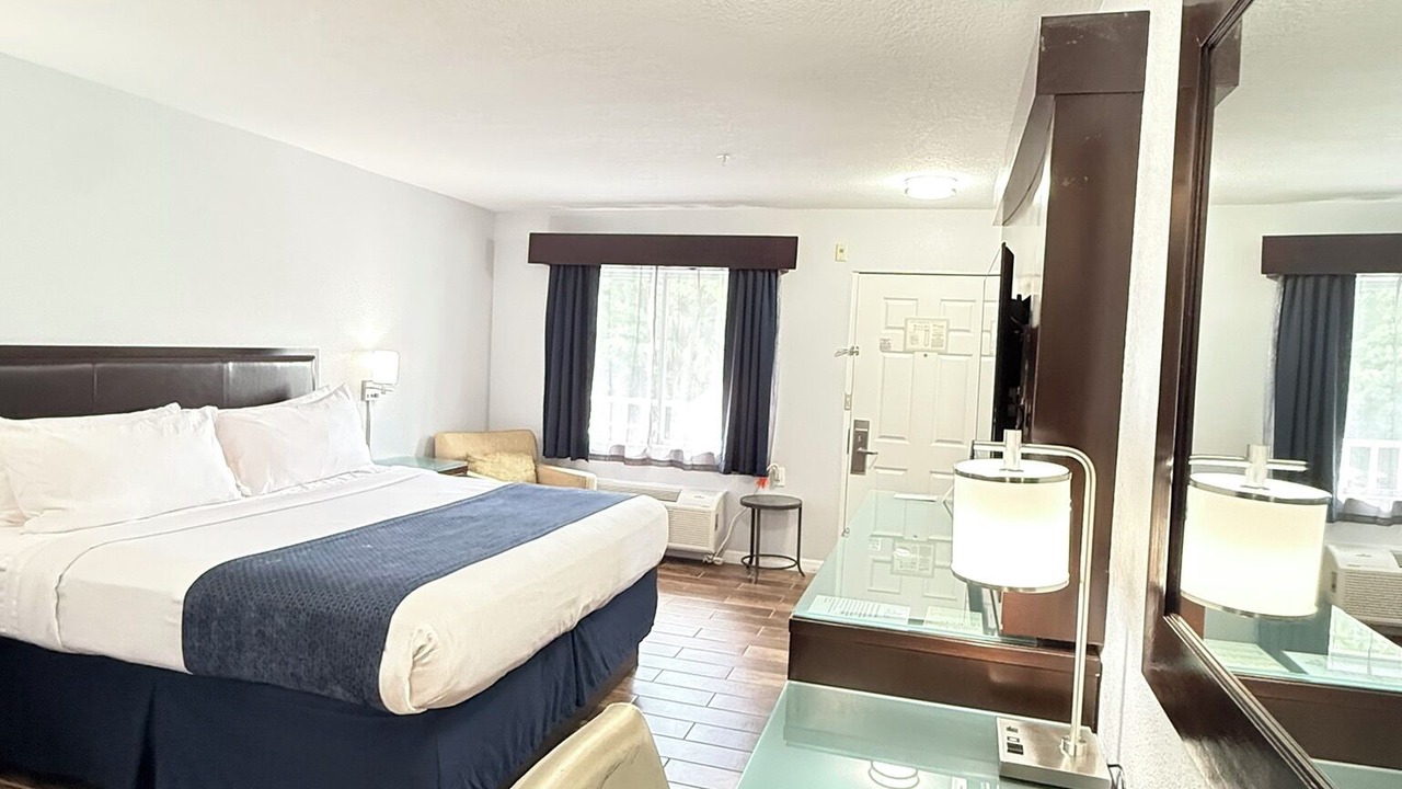 Photo of Bedroom in Whitfield