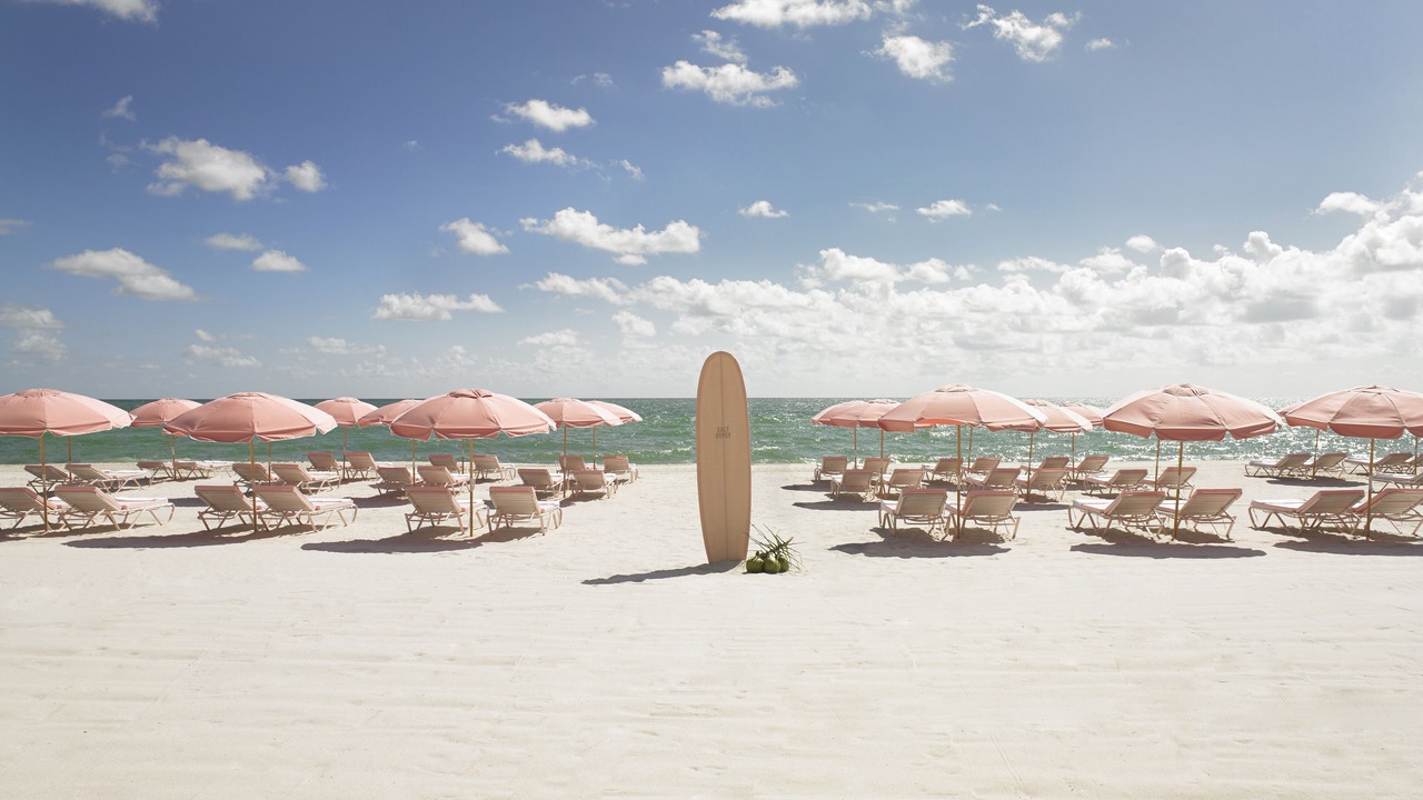 Photo of Others in Surfside
