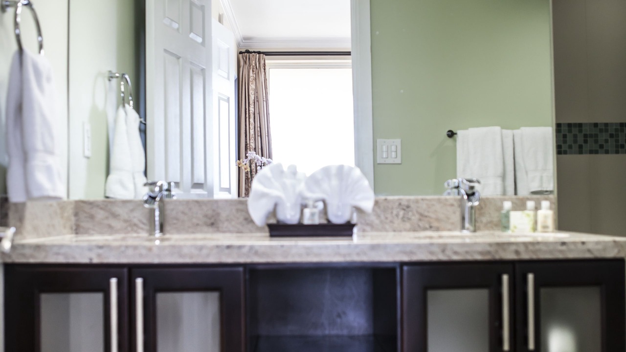 Photo of Bathroom in Coconut Grove