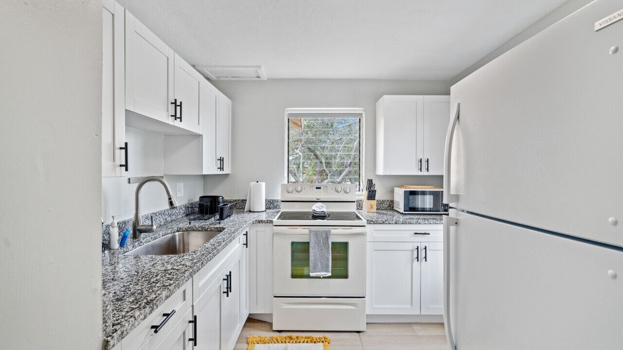 Photo of Kitchen in United Central