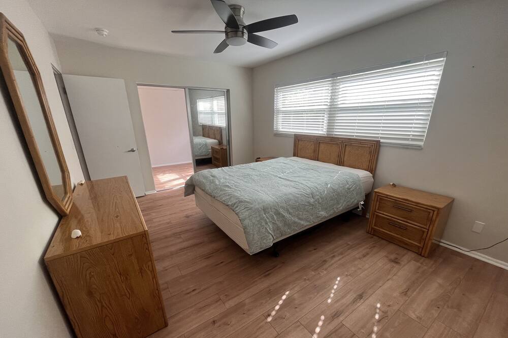 Photo of Bedroom in Laurel
