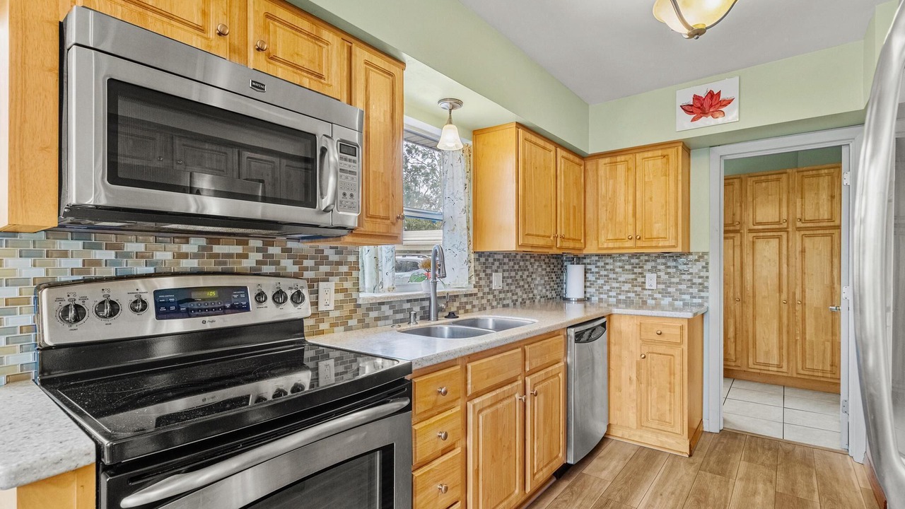 Photo of Kitchen in South Pinellas Community Council
