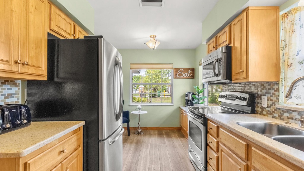 Photo of Kitchen in South Pinellas Community Council