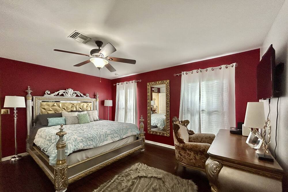 Photo of Bedroom in Jacarandas