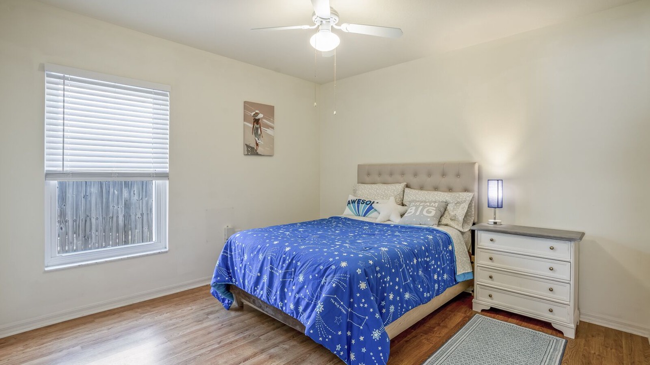 Photo of Bedroom in Boyette Springs