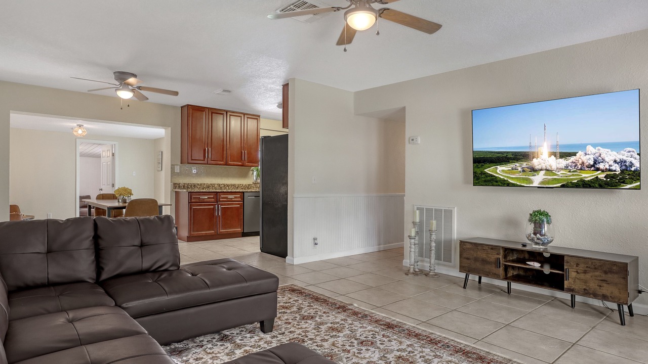 Photo of Livingroom in Sea Park Homes