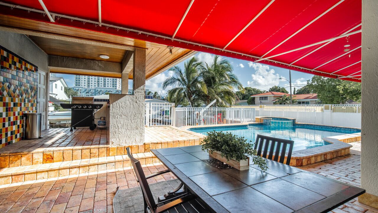 Photo of Outdoor in Northeast Miami