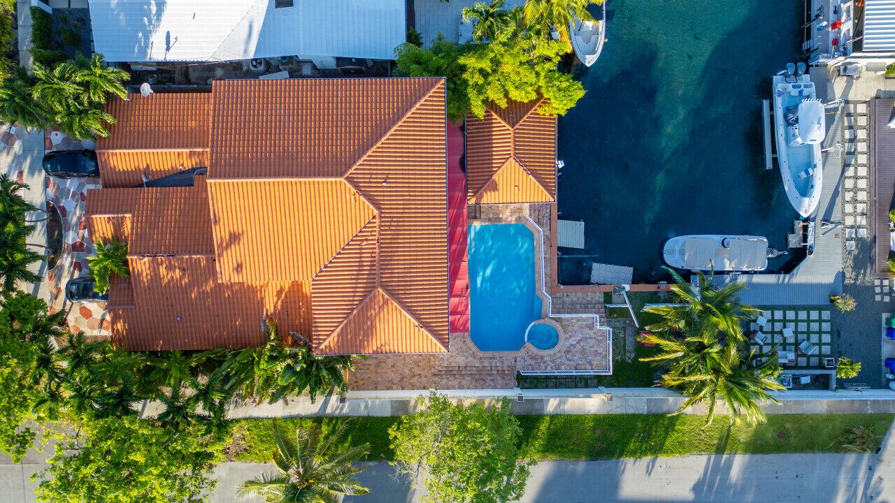 Photo of Outdoor in Northeast Miami